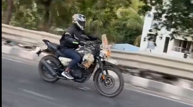 yezdi adventure