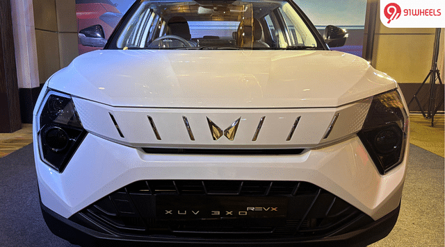 Mahindra XUV 3XO REVX