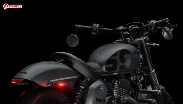 2025 Yezdi Roadster