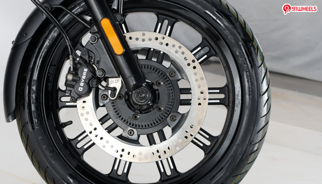 Yezdi Roadster