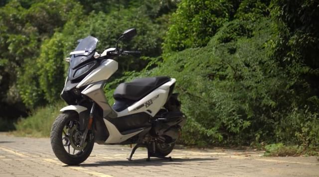 hero xoom 160 vs yamaha aerox 155