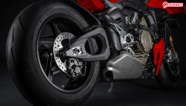 2025 Ducati Streetfighter V4