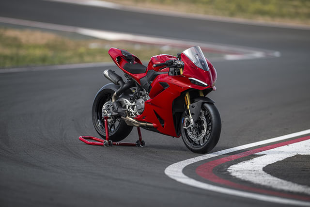 Ducati Panigale V2