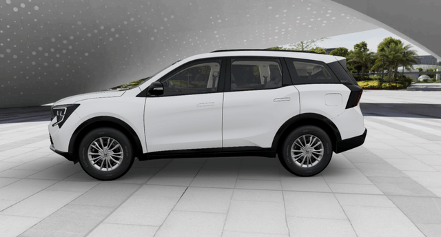 Mahindra XUV 7XO