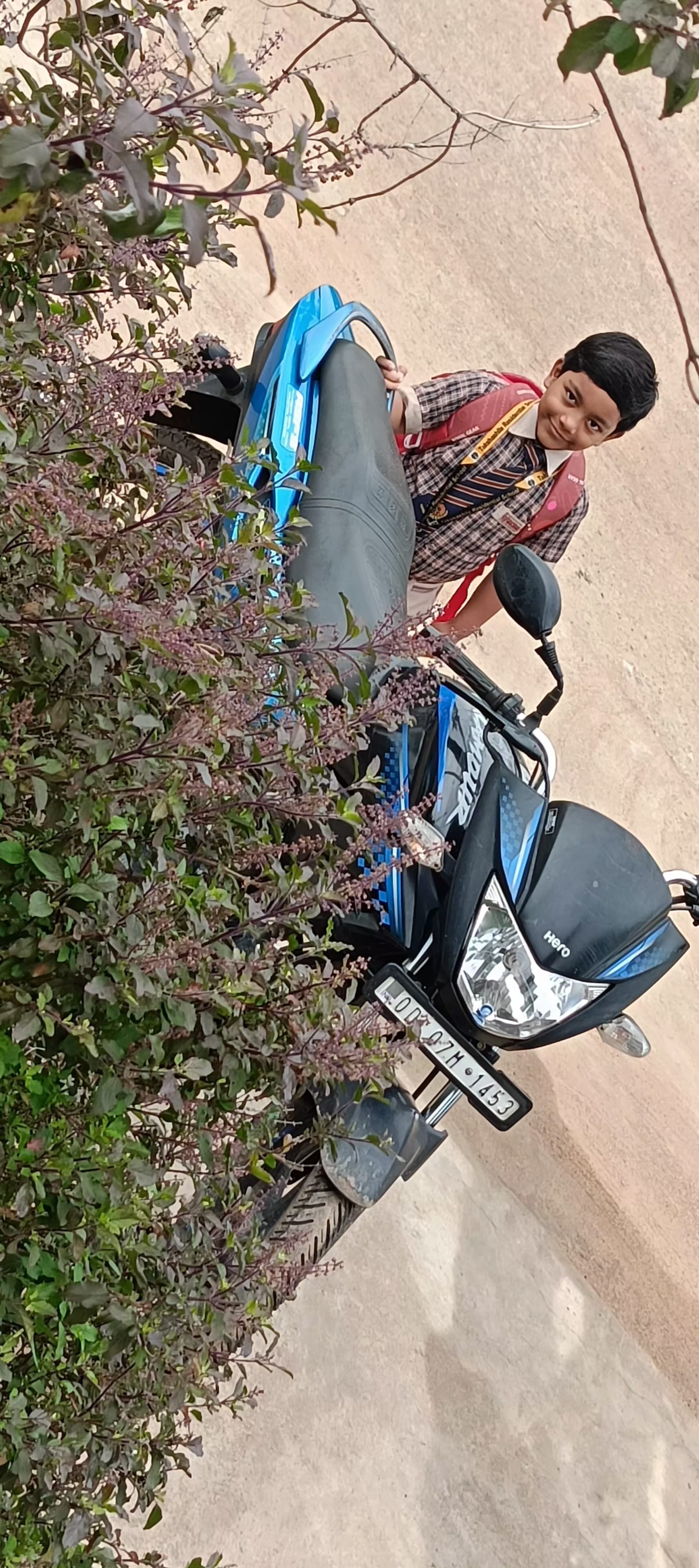 Review image by Sanjay Das Review image by Sanjay Das