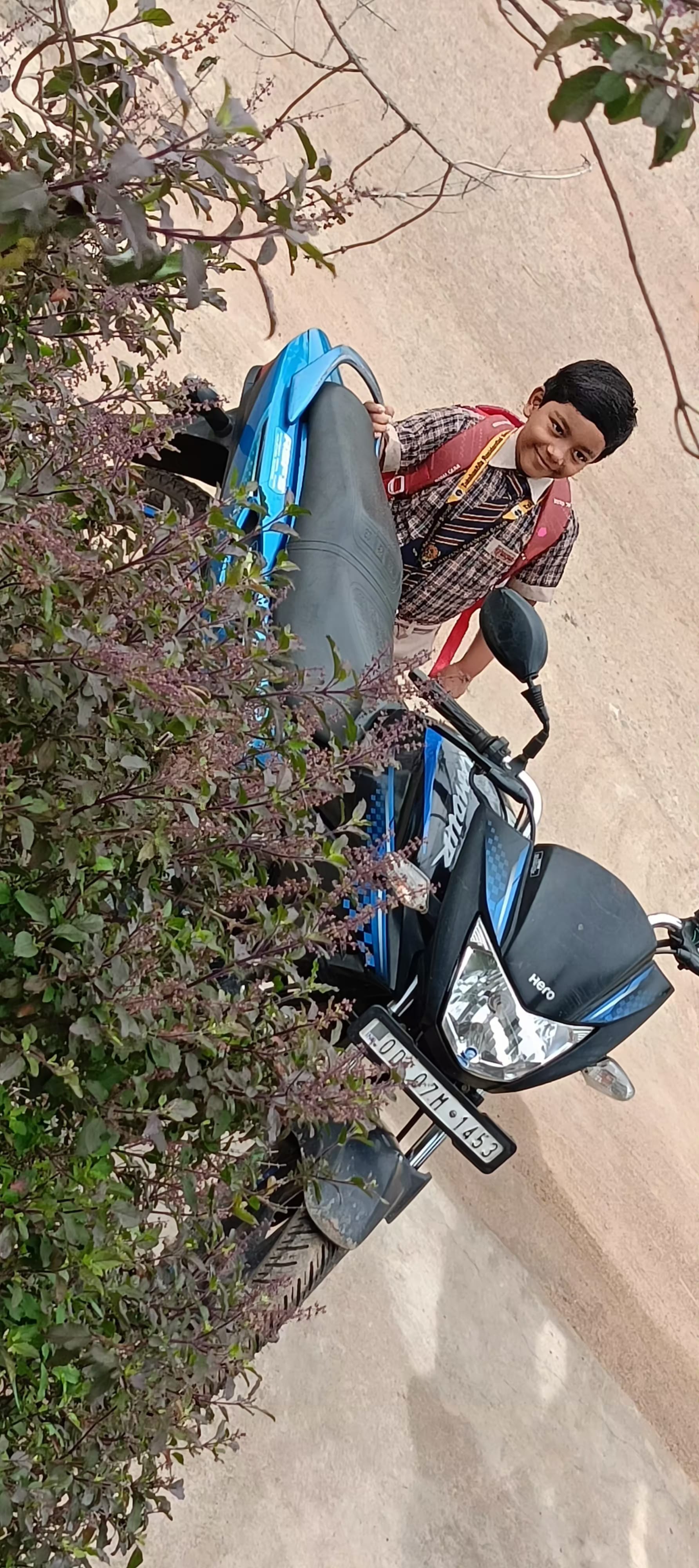 Review image by Sanjay Das Review image by Sanjay Das