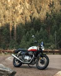 Image 2 of Interceptor 650 by Akhil 