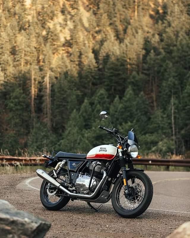 Image 2 of Interceptor 650 by Akhil 