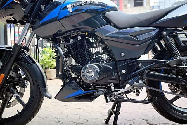 Image 3 of Pulsar 125 by Kkkkkkk 