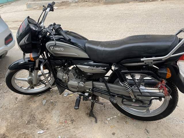 Image 9 of Splendor Plus by Avesh Mishra