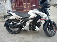 Image 9 of Pulsar N160 by Devansh Sharma