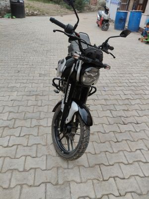 Review image 8 by Kanaramkeer 