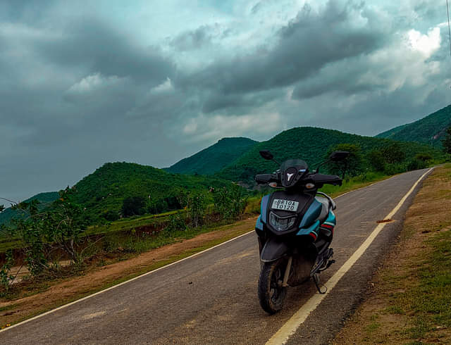 Image 1 of RayZR 125 Fi-Hybrid by RANVIR 