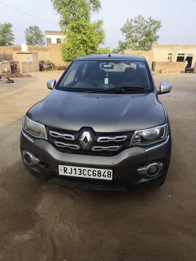 Image 1 of Kwid by Shahnawaj khan