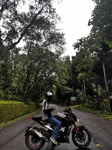 Image 2 of Apache RTR 310 by Abishek Tamang Image 2 of Apache RTR 310 by Abishek Tamang