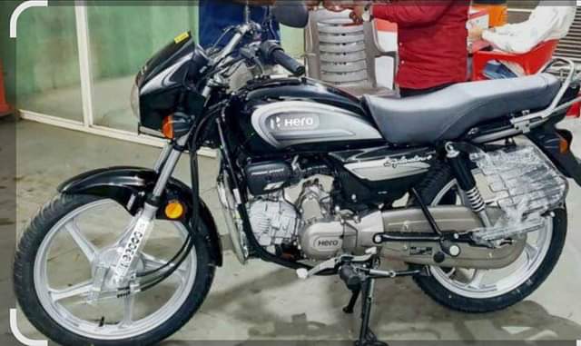 Image 8 of Splendor Plus by Lokesh Jat
