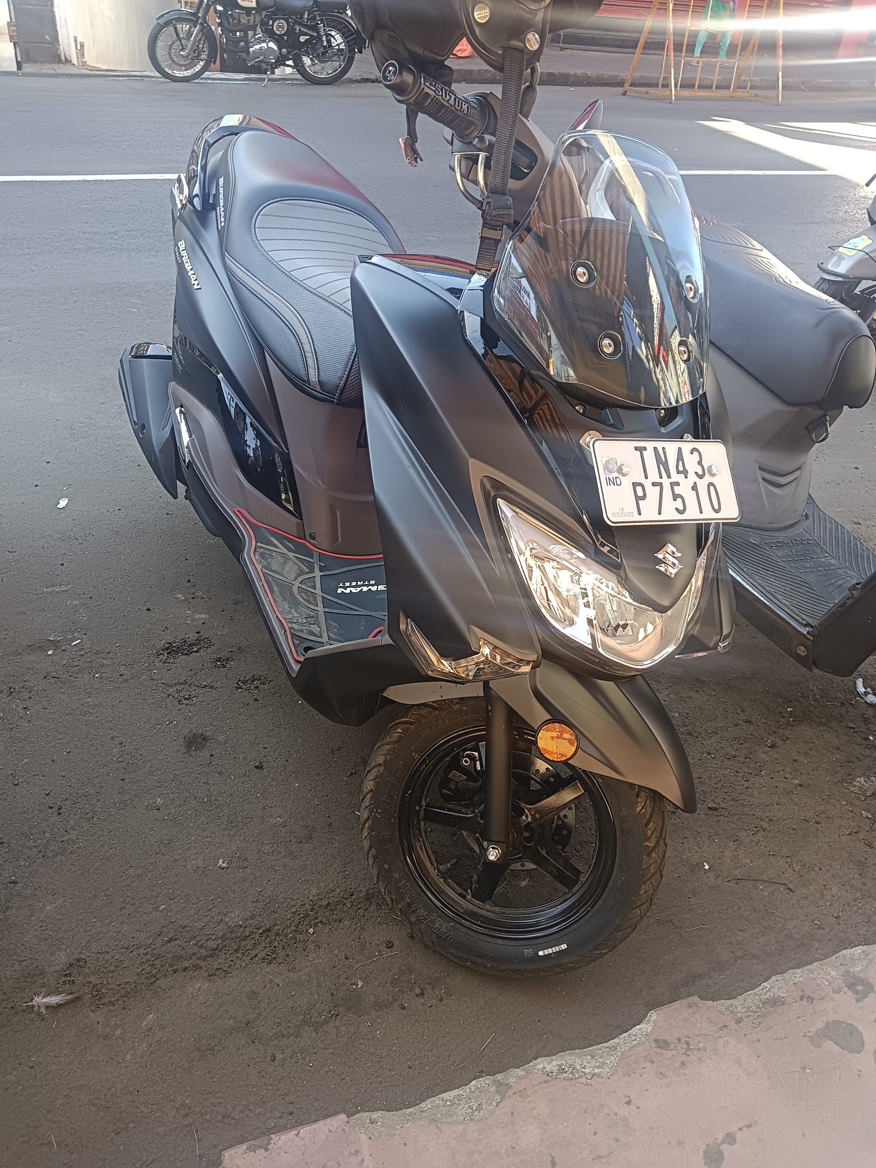 Review image 8 by Navaz 