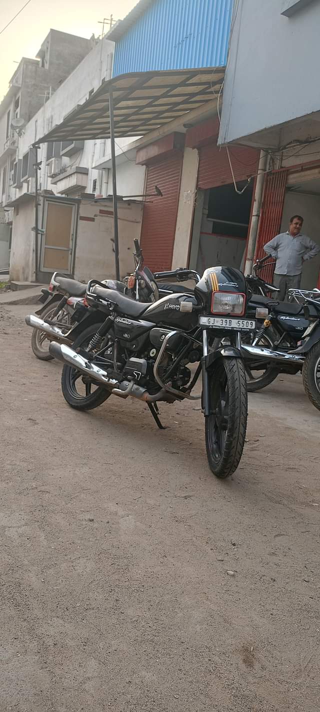 Image 6 of Splendor Plus by Laxman 