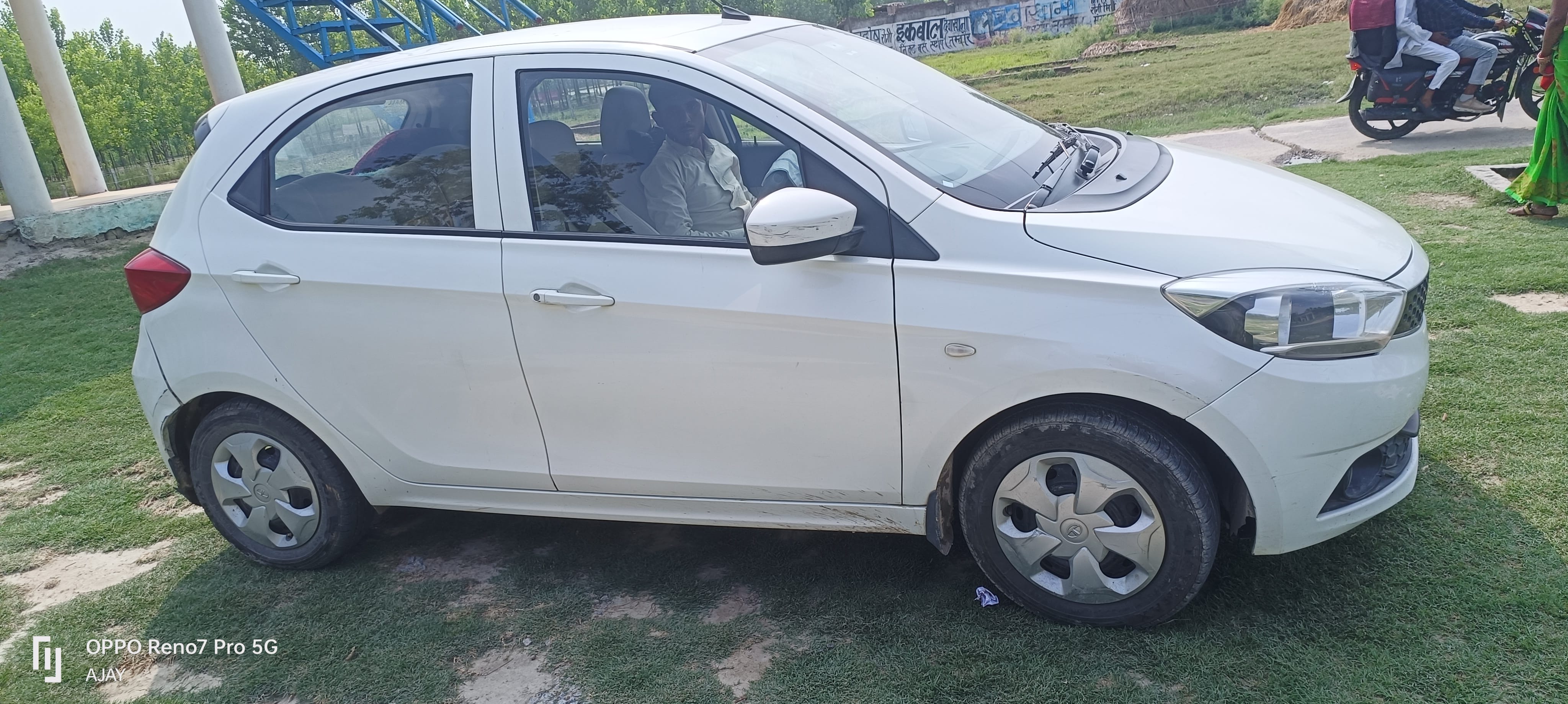 Review image 4 by Ajay Pandey