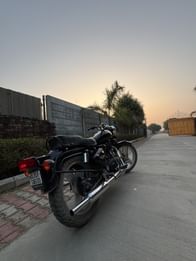 Image 6 of Bullet 350 by Nikhil 