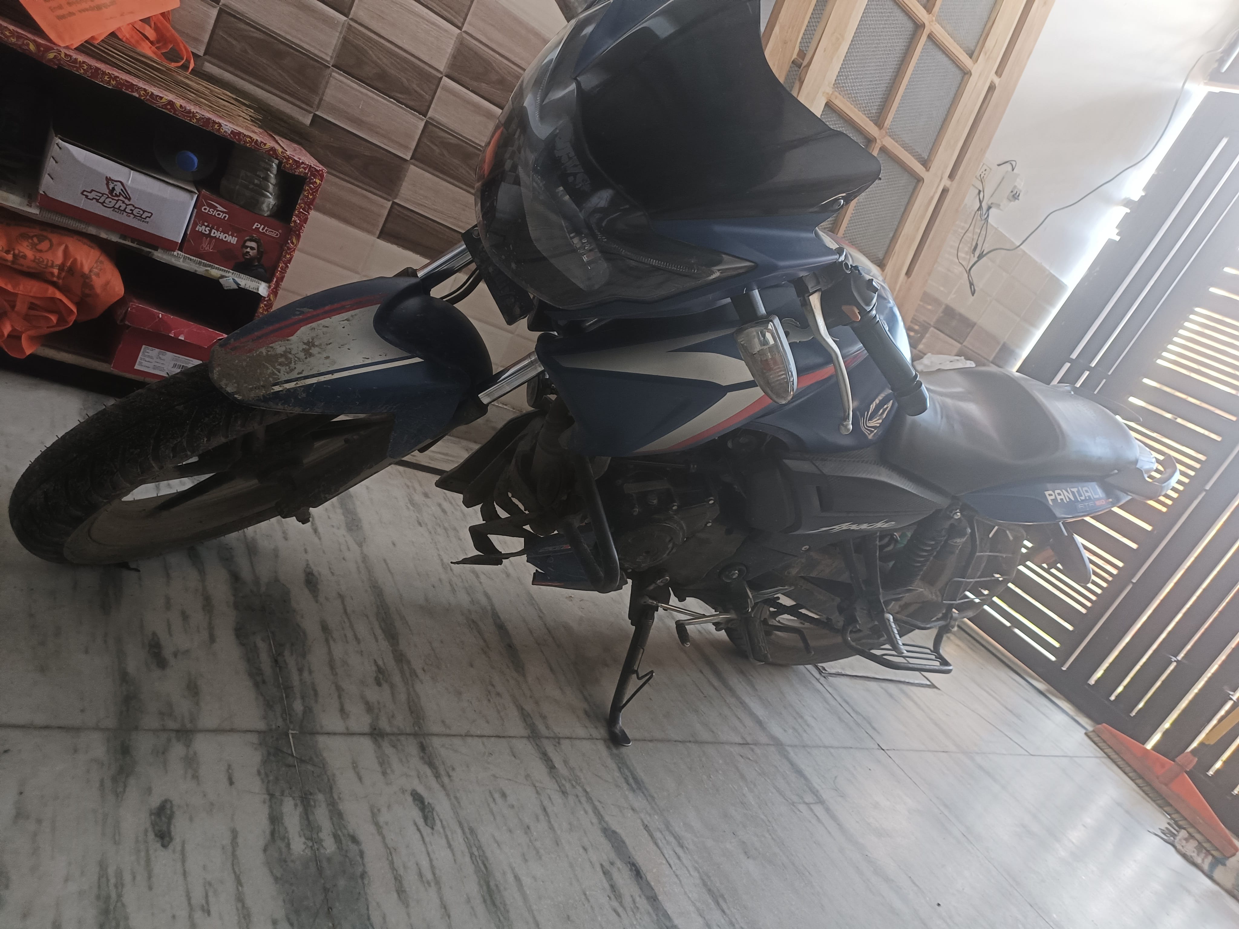 Review image 6 by Aashish Kumar Review image 6 by Aashish Kumar