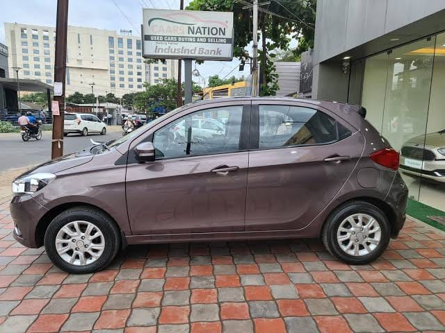 Review image 3 by Aadarsh Jai