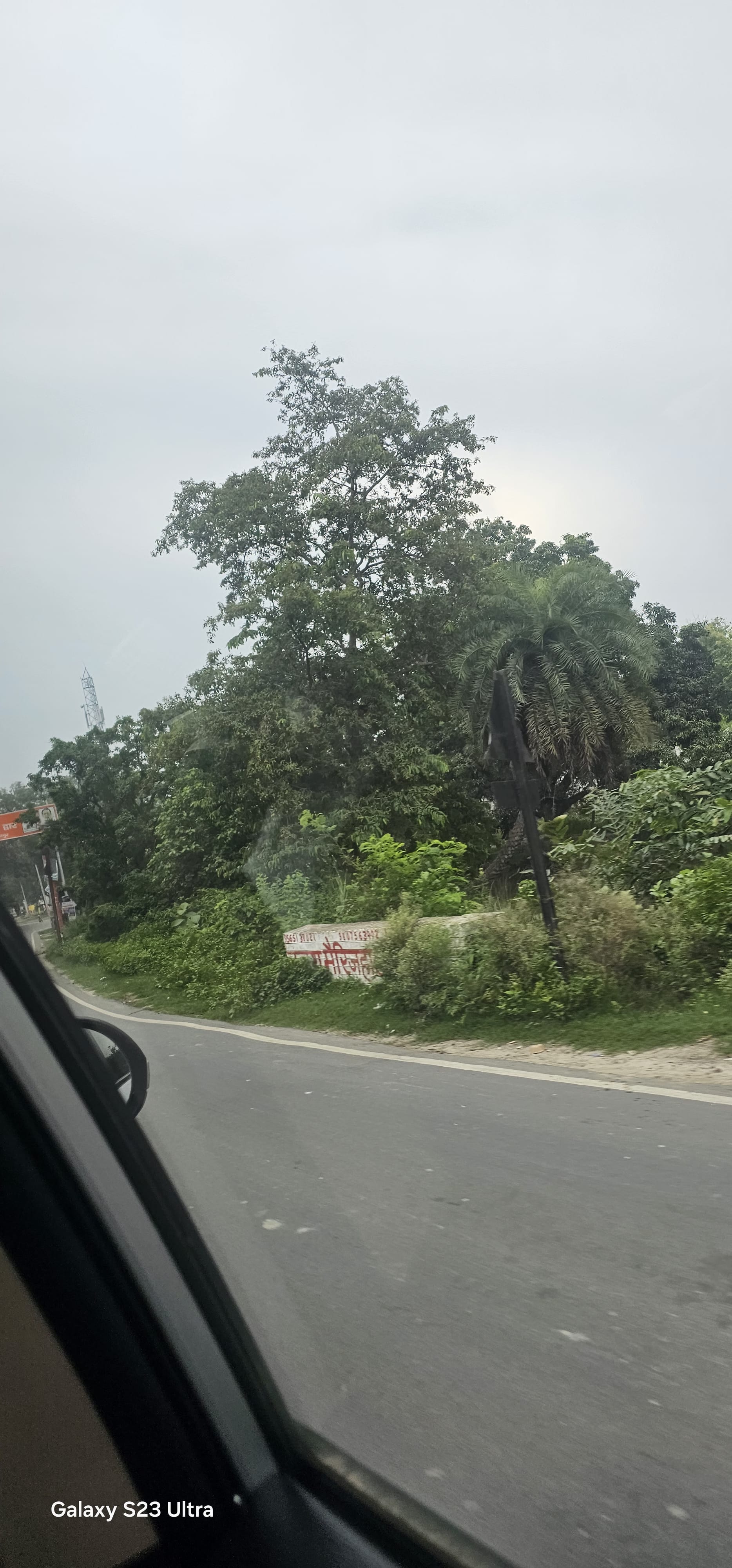 Review image 3 by Ayush Kumar Review image 3 by Ayush Kumar