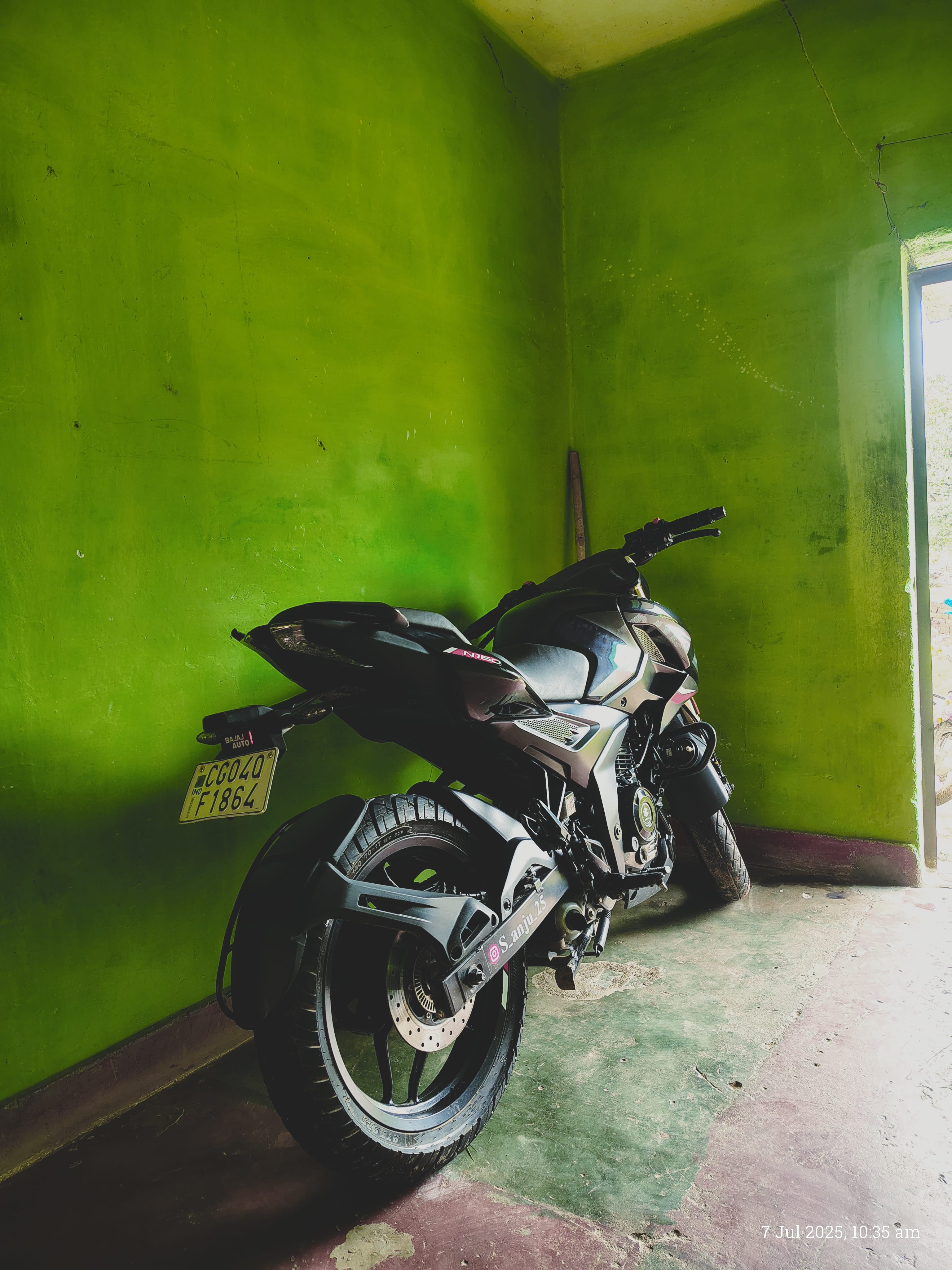 Review image 9 by Sanu Review image 9 by Sanu