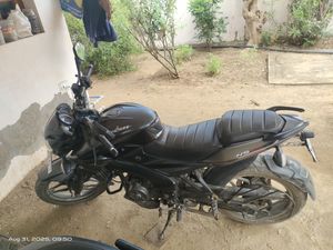 Review image 5 by Review image 5 by