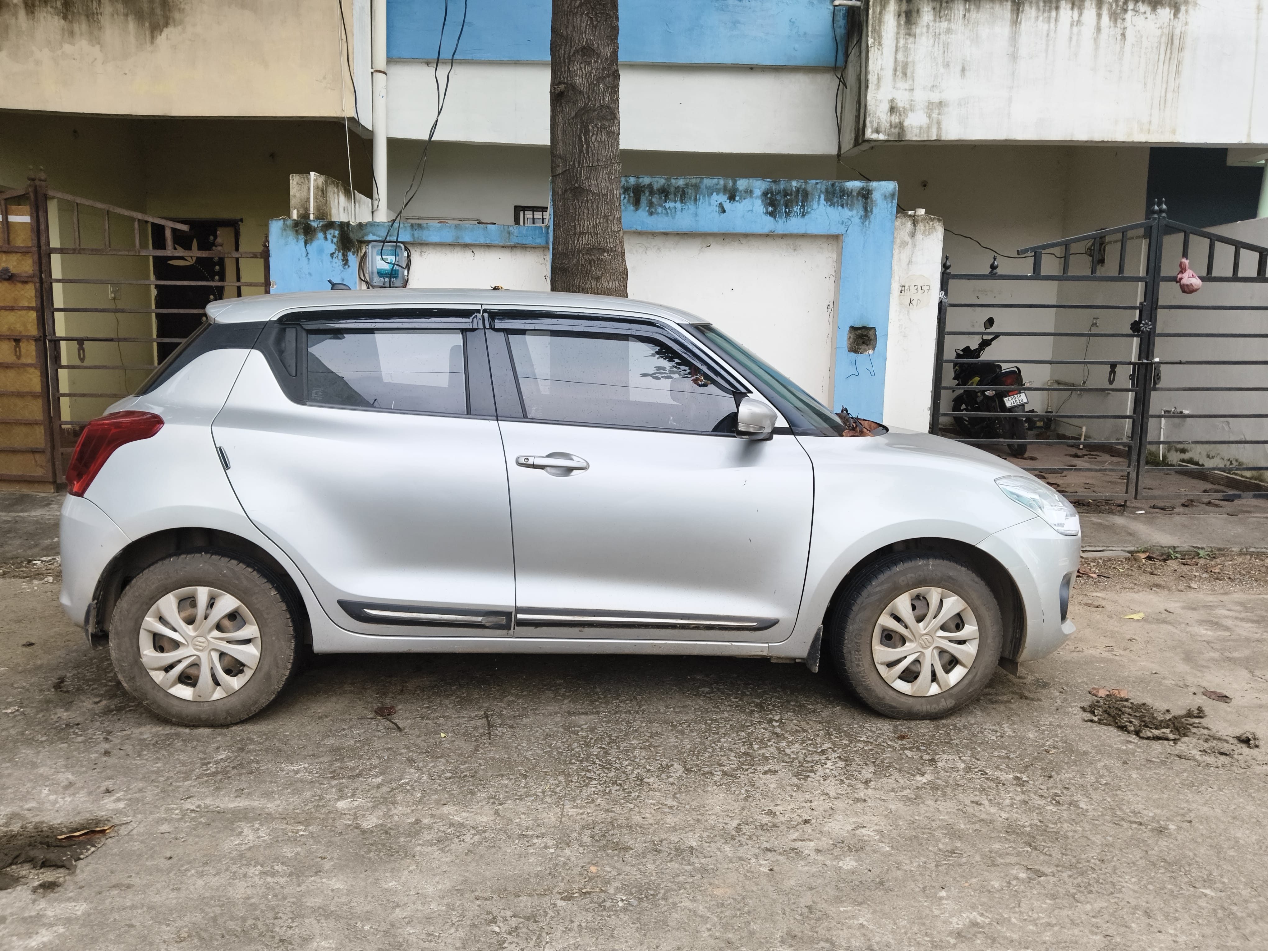 Review image 8 by Shama Goswami Review image 8 by Shama Goswami