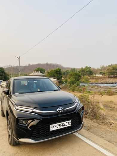 Image 2 of Urban Cruiser HyRyder by Yashraj Singh