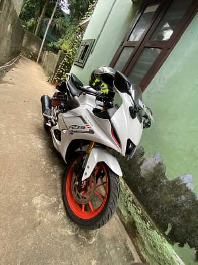 Image 1 of R15 V4 by Gokul Kumaran