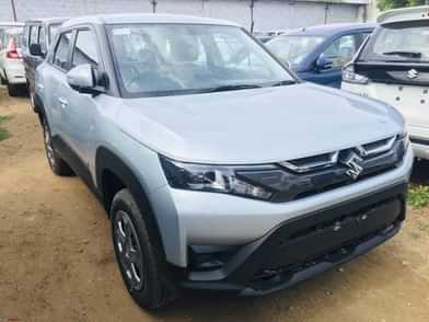 Image 1 of Brezza by Vamsi Potnuru