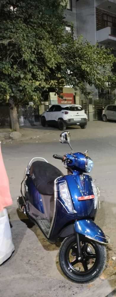 Image 4 of Access 125 by ashish K