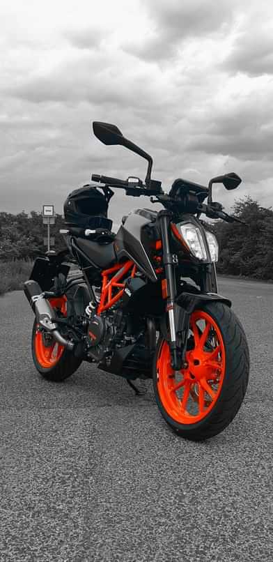 Image 1 of Duke 200 by 