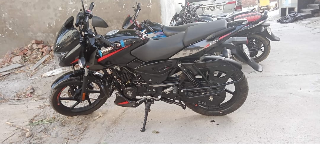 Review image 1 by Ranjeet Review image 1 by Ranjeet