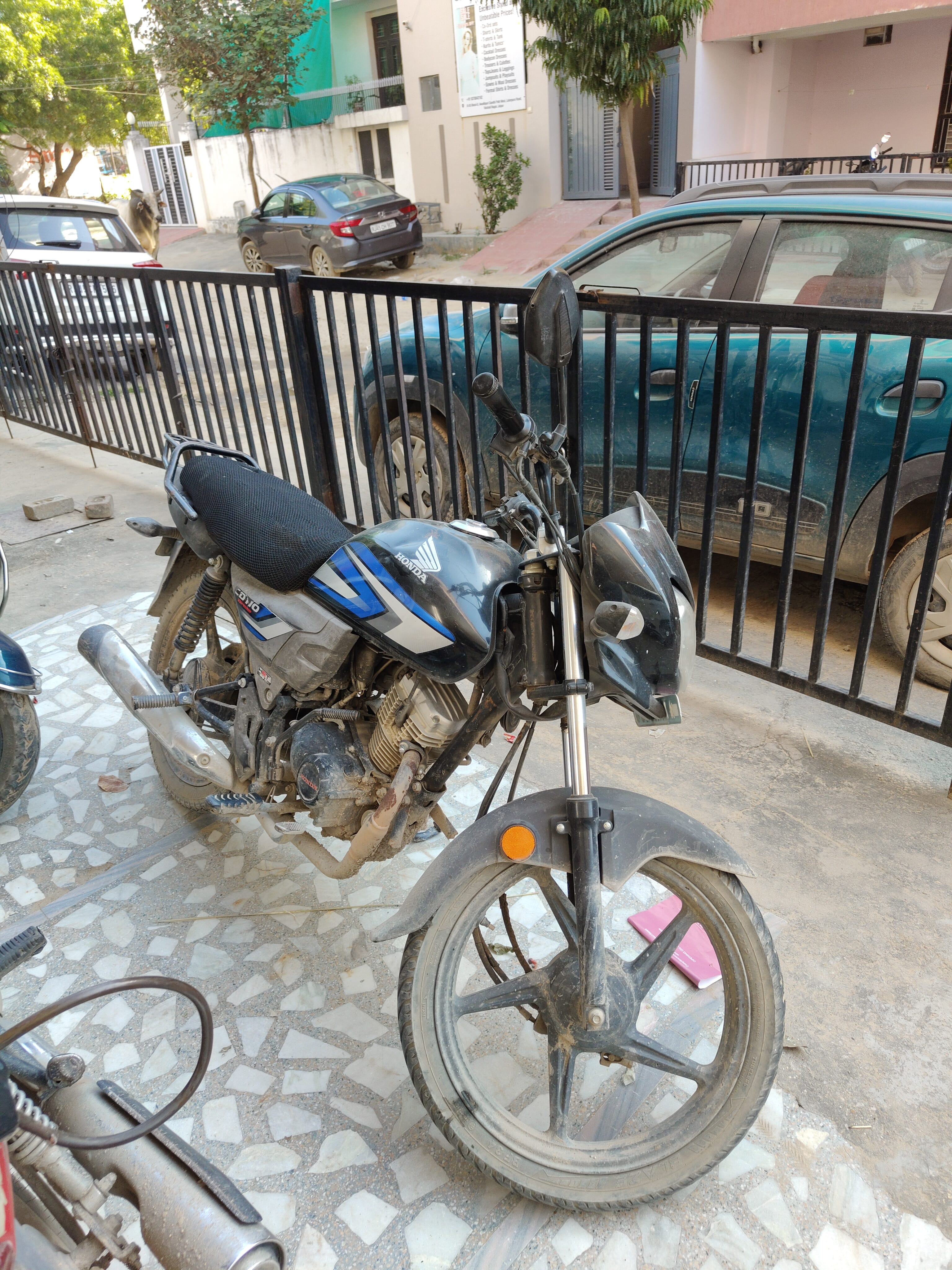 Review image 1 by Vishwas Meel