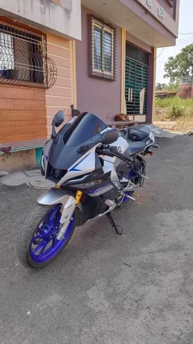 Image 1 of Bullet 350 by Golden Choudhary