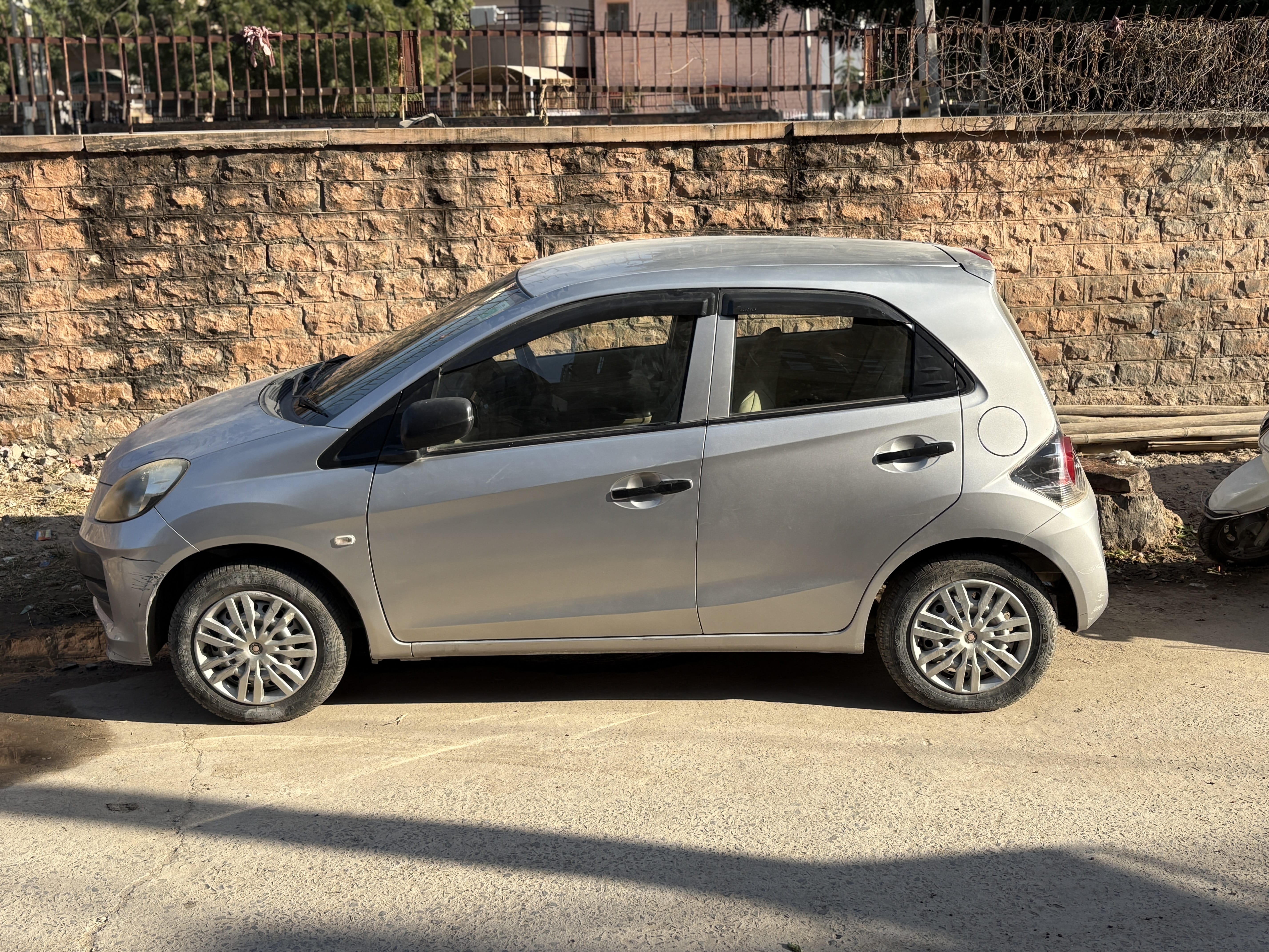 Review image 1 by Dinesh  