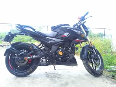 Image 1 of Pulsar N160 by Lucky Lucky
