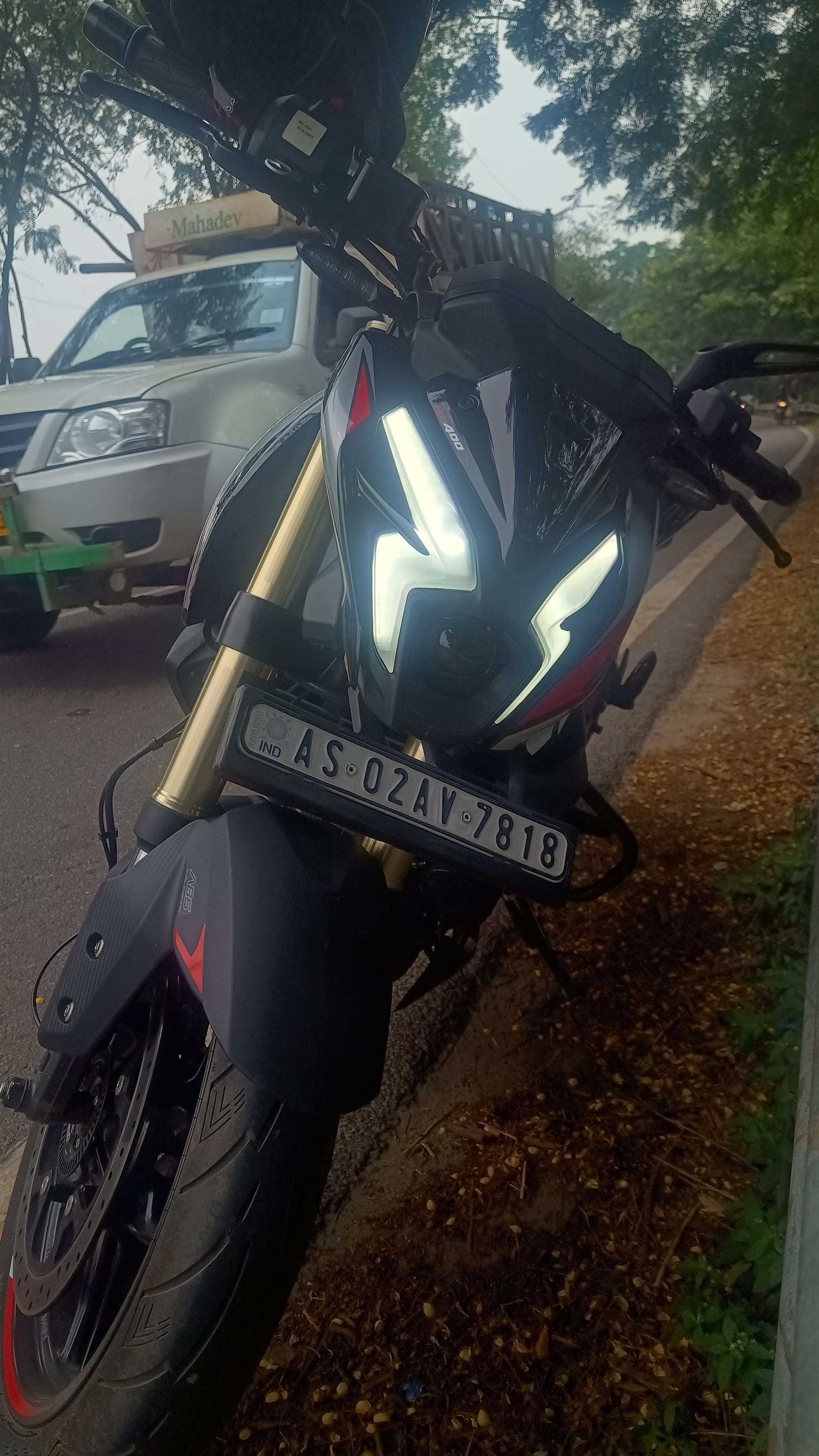 Review image 2 by Kaushik Jyoti Review image 2 by Kaushik Jyoti