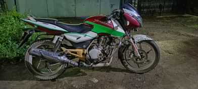 Image 1 of Pulsar 125 by Sk Rajesh Image 1 of Pulsar 125 by Sk Rajesh