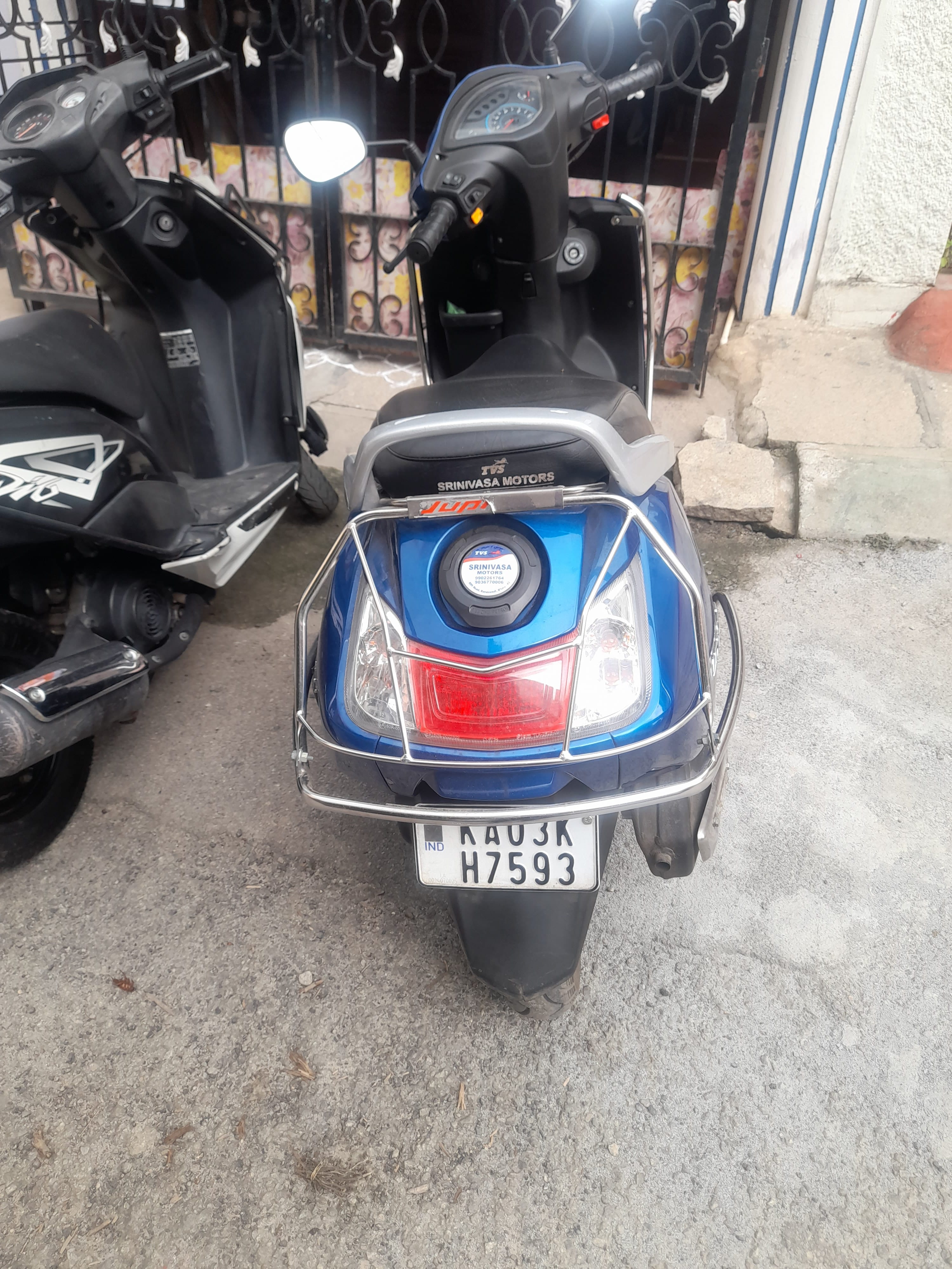 Review image 1 by sde 