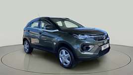 2022 Tata Nexon XMA SUNROOF PETROL