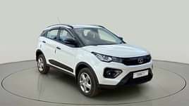 2022 Tata Nexon XMA PETROL