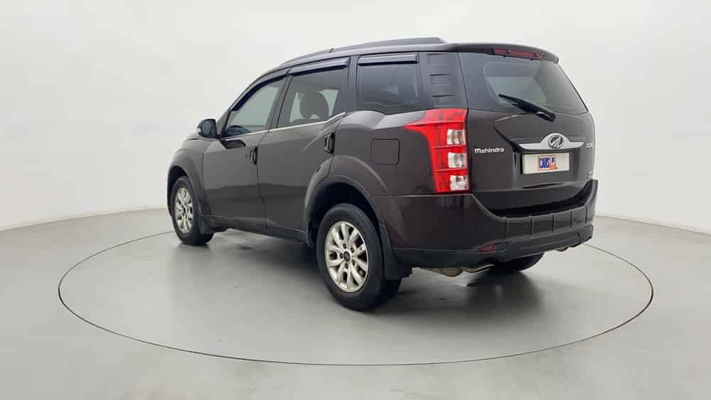 2018 Mahindra XUV500 2020-2021 W10 AT