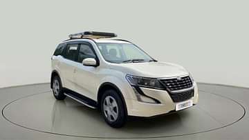 2018 Mahindra XUV500 W7