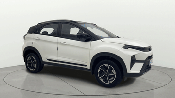 2024 Tata Nexon FEARLESS + SUNROOF DCA DUAL TONE 1.2 PETROL