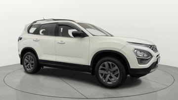 2022 Tata Safari XT PLUS