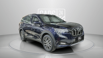 2022 Mahindra XUV700 AX 7 LUXURY P AT 7 STR 2022 Mahindra XUV700 AX 7 LUXURY P AT 7 STR